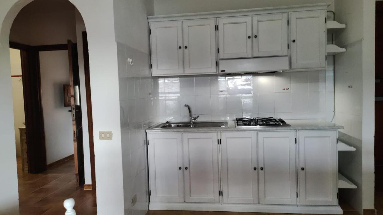 Residence Spiaggia Bianca 골푸아랑시 외부 사진