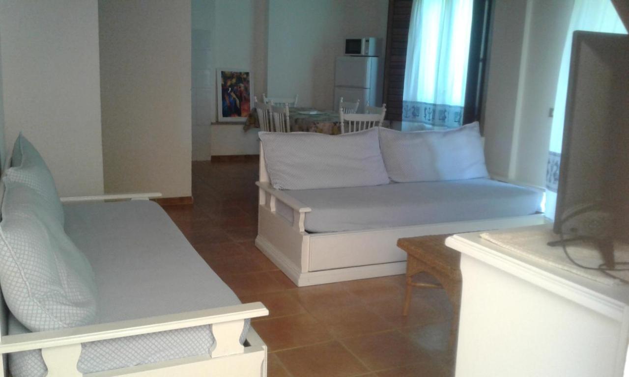 Residence Spiaggia Bianca 골푸아랑시 외부 사진