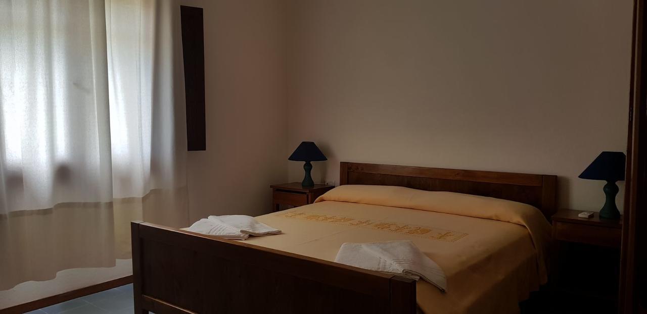 Residence Spiaggia Bianca 골푸아랑시 외부 사진
