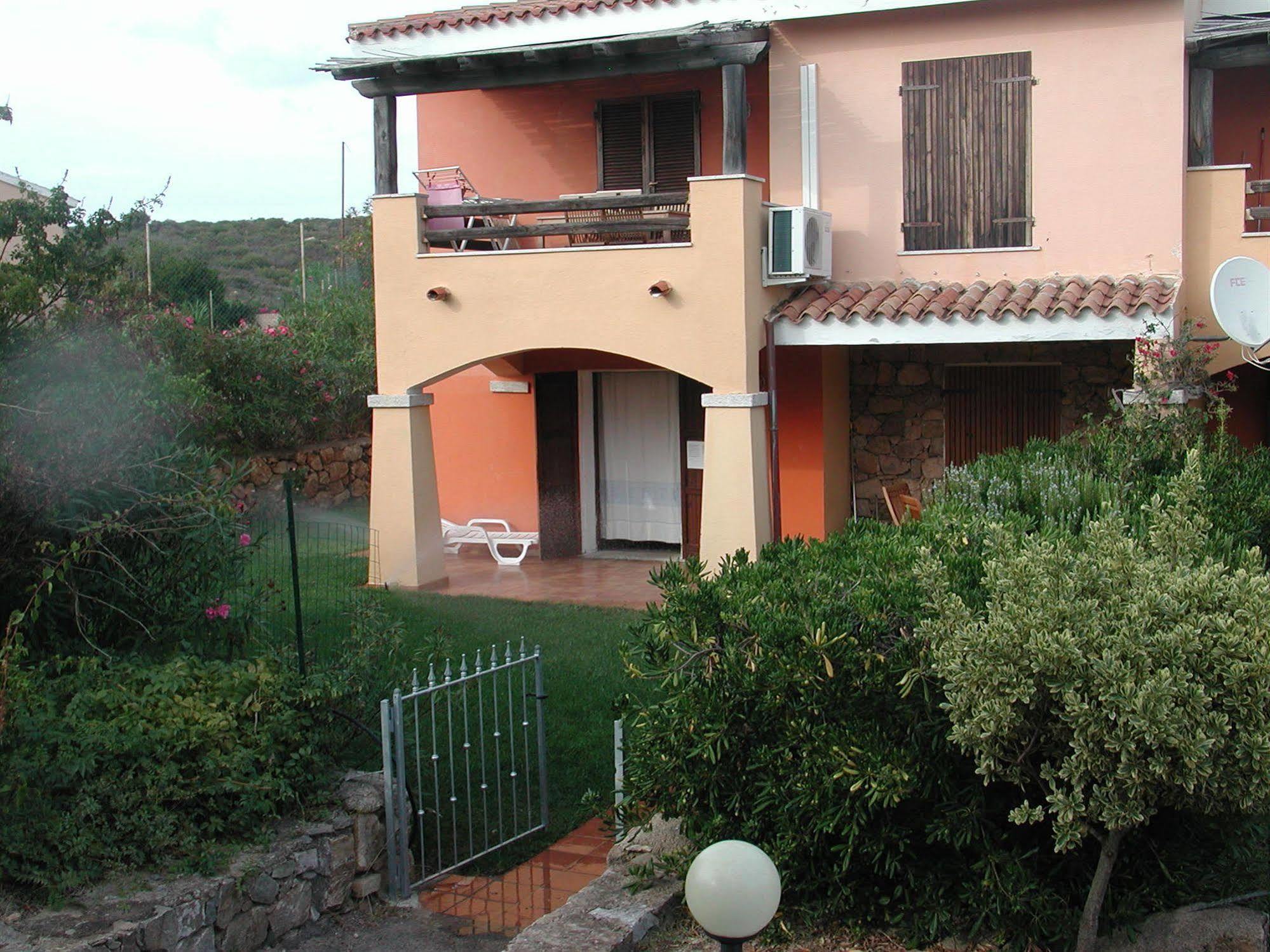 Residence Spiaggia Bianca 골푸아랑시 외부 사진